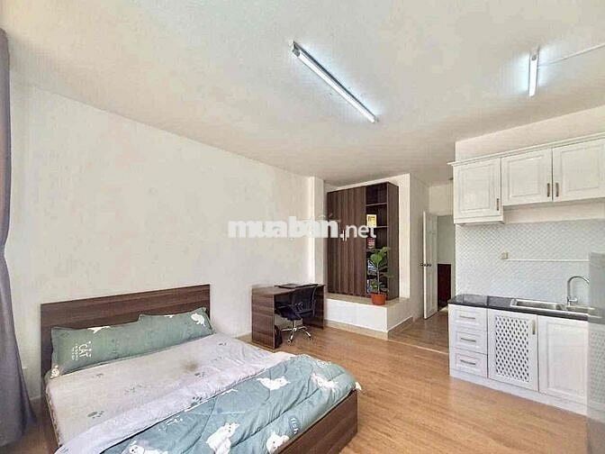 Studio cửa sổ siêu thoáng full nt ngay trung tâm tiện đi Q1, Q2