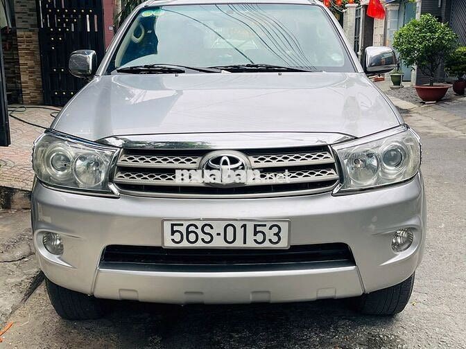 Fortuner máy dầu 2009 Số tay Bạc rất đẹp.