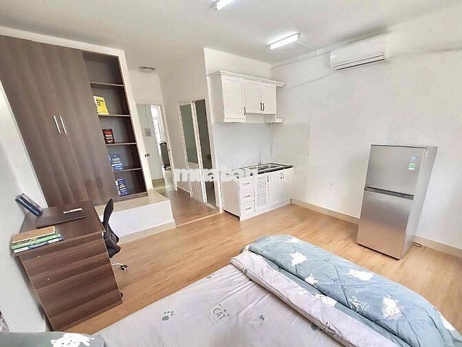 Studio cửa sổ siêu thoáng full nt ngay trung tâm tiện đi Q1, Q2