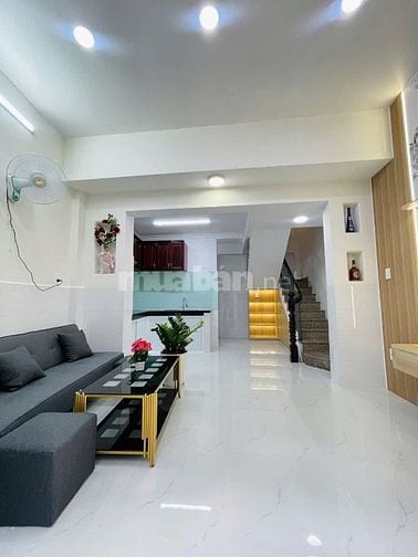 🍍Kỉ niệm 50 năm TP BÁC . Chủ nhiệt bán nhanh 35 m2- -4 tầng BTCT SÂN 