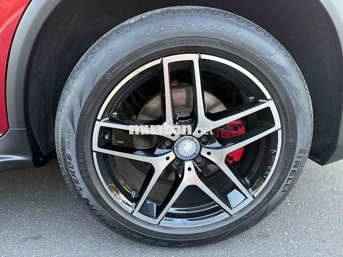 Mercedes-Benz GLC300 4Matic 2016 Đỏ 110,000km