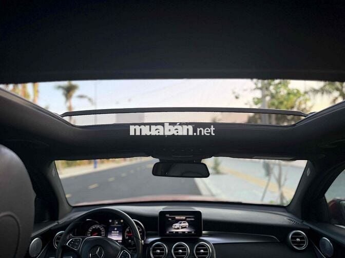 Mercedes-Benz GLC300 4Matic 2016 Đỏ 110,000km