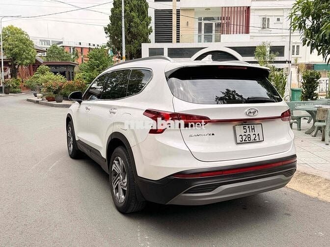 Hyundai SantaFe 7 chỗ màu Trắng