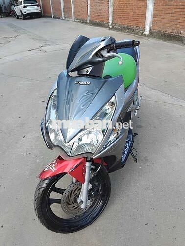 xe Honda Air Blade máy zin chất.còn mới