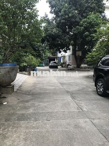 Chính chủ bán đất DT:125m2  giá 12,5 tỷ ,Sổ hồng ,HBC,TĐ