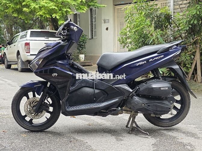 Cần bán Honda Airblade 125cc 2016 XanhĐen 52092 km