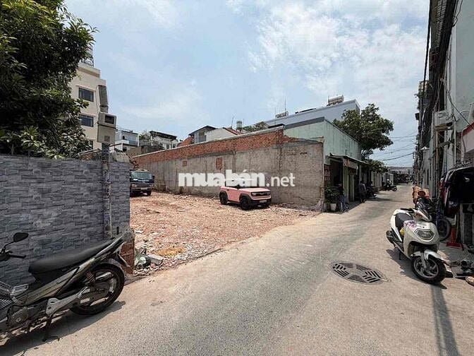 Bán đất 124m2, hẻm xe hơi, sát sân bay, Trường Chinh, Tân Bình