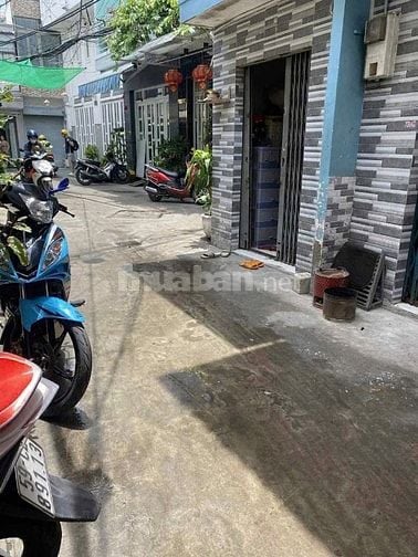 Chính chủ cân bán gấp nhà quận 7