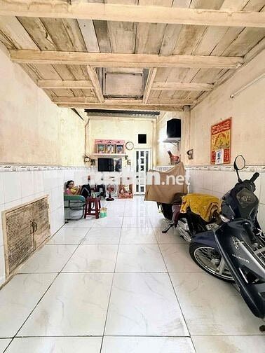 BÁN NHÀ LÊ ĐÌNH CẨN -55m2-2 TẦNG-HXE THÔNG TL 10-SÁT TÊN LỬA-NHỈNH 3 T