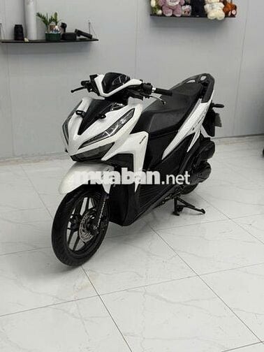 Vario màu trắng đời 2021 máy zin , xe nguyên zin