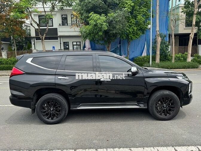 Mitsubishi Pajero Sport 2023 2.4D 4x2AT Đen