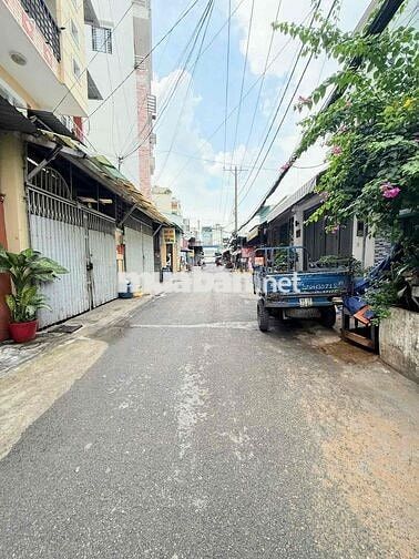 BÁN NHÀ LÊ ĐÌNH CẨN -55m2-2 TẦNG-HXE THÔNG TL 10-SÁT TÊN LỬA-NHỈNH 3 T