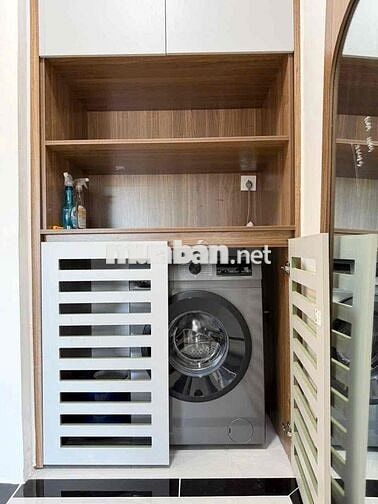 Bán căn hộ thương mại Oceanview - tầng cao  view núi và biển