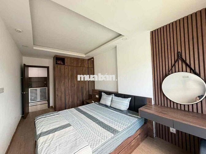 Bán căn hộ thương mại Oceanview - tầng cao  view núi và biển