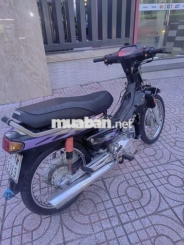 Nhà đi honda Dream 110cc Đen, máy êm ru