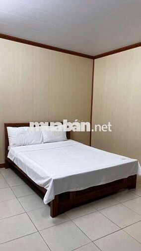 Cho thuê nhà Tô Ngọc Vân 70m², 2PN, full nội thất mới đẹp, gần Hồ Tây