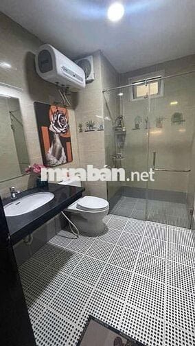 Cần bán căn hộ chính chủ CC Hồ Gươm Plaza full nội thất - 3 ngủ 2 wc