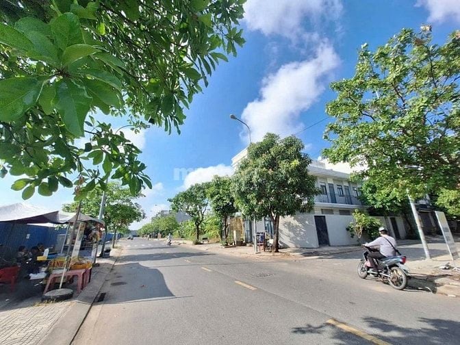 Bán đất sổ đỏ KDC Đào Sứ Tích, DT:5x17,6, đường 8m . Giá : 6 tỷ