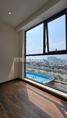 Cho thuê căn hộ 2 Phòng Ngủ, View Bến Bình Đông rất đẹp
