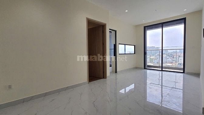 Cho thuê căn hộ 2 Phòng Ngủ, View Bến Bình Đông rất đẹp