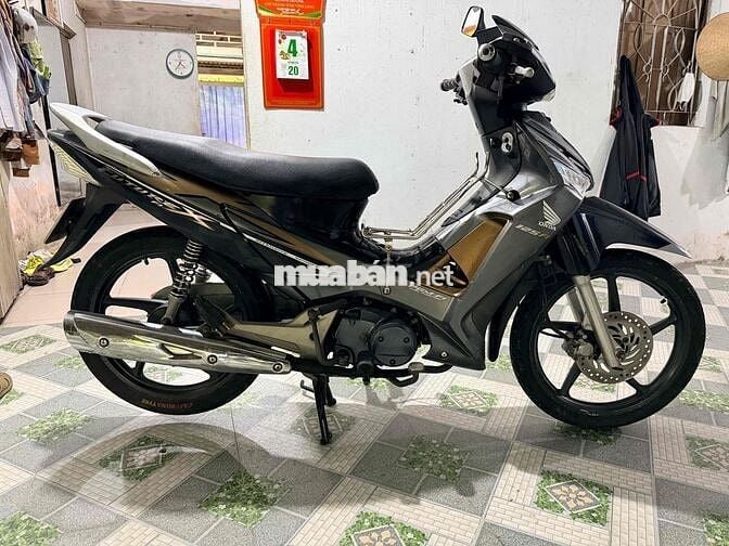 Honda Future X 125 FI Đen Vàng Đồng