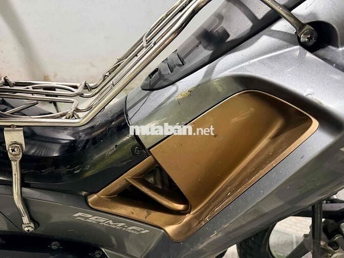 Honda Future X 125 FI Đen Vàng Đồng