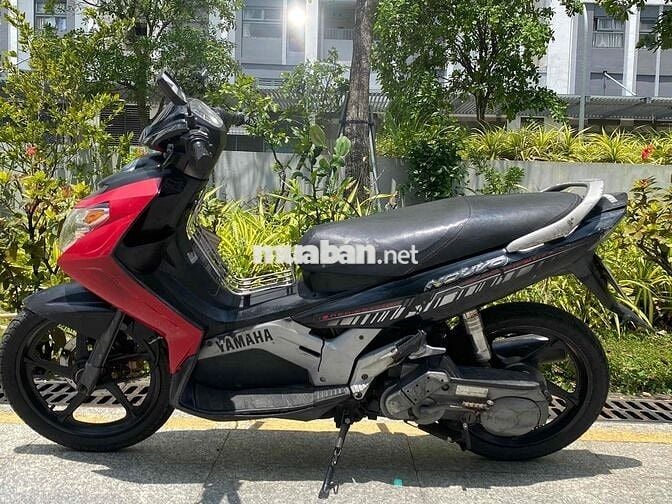 Yamaha Nouvo màu Đen ( Viền đỏ)