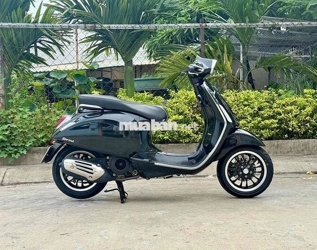 Vespa Sprint 125 Abs 2022 odo 7k Bstp 9 chủ
