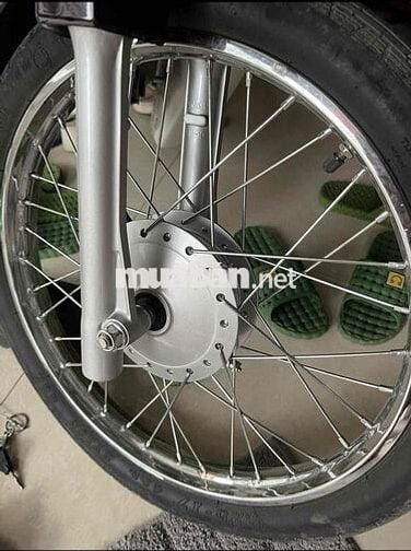 Honda Dream Thái Đen, Trắng Đã dọn mới