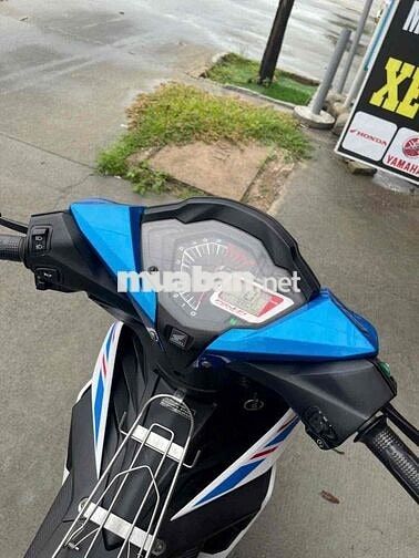 Honda Winner V1 2018 Xanh trắng 17.000 km