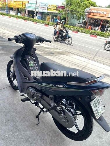 Yamaha Sirius 2024 Xám 10000 km