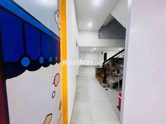 Cho THUÊ nhà 1T2L mặt tiền đường 30/04 ngay vòng xoay Biên Hùng