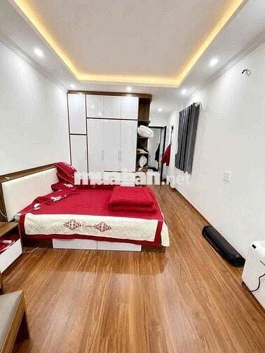 Cho Thuê nhà 5 tầng Ngọc Trì 9triệu, 3PN full nội thất