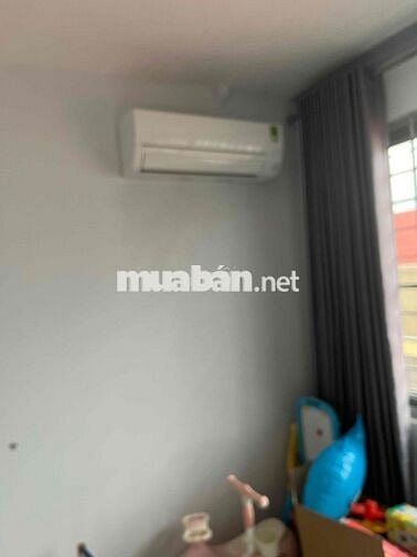 Bán căn hộ chung cư Hoà Hưng Quận 10