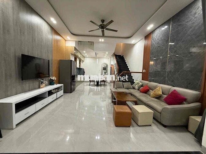 083 CHO THUÊ NHÀ ĐẸP 3 TẦNG FULL NỘI THẤT