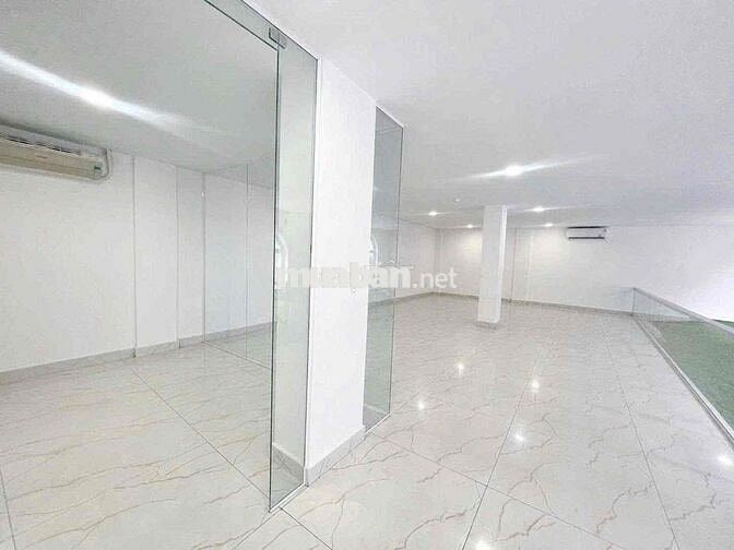 Cho thuê VP Vĩnh Khánh Q4, 90m2, sàn đẹp, view kính thoáng