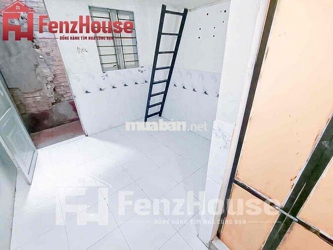 phòng trệt có gác phù gần chợ các tiện ít ngay lý phục man