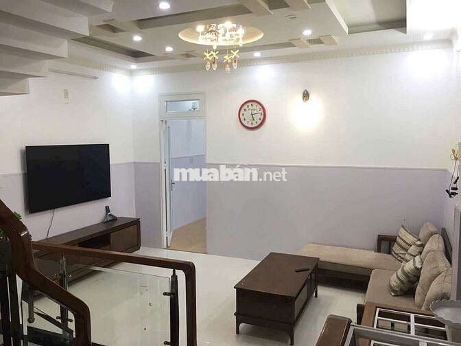NHÀ 3 TẦNG, 3PN, ĐƯỜNG PHÙNG CHÍ KIÊN, GẦN BIỂN