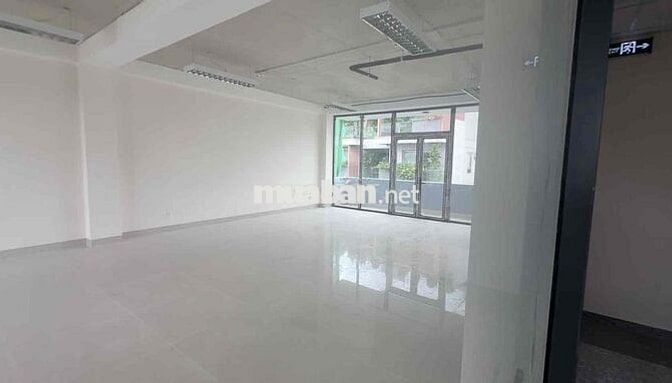 CHÍNH CHỦ CHO THUÊ TÒA NHÀ VĂN PHÒNG MỚI XÂY – CƯ XÁ TỰ DO CMT8