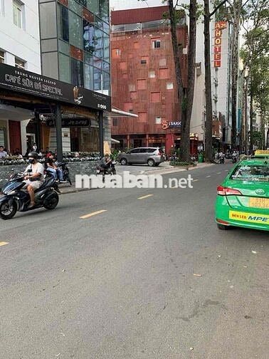 Cho thuê nhà 5PN hẻm Bùi Thị Xuân P Bến Thành, Q1.