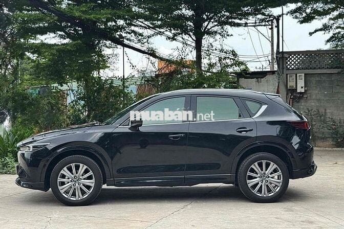 Mazda CX-5 Premium Exclusive 2025 Đen 11.000 km
