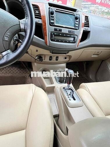 Toyota Fortuner 2010 Xám Tự động 7 chỗ