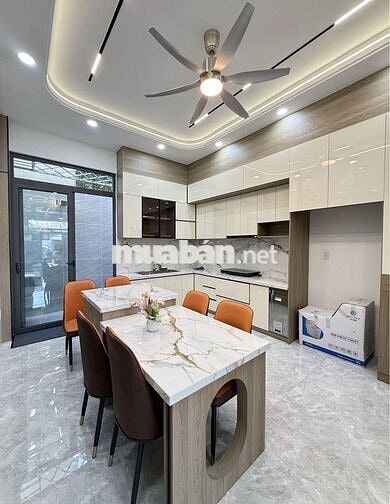 MTNB LÊ QUỐC TRINH, P.Phú Thọ Hoà, 4x19m_ĐÚC 3.5 Tầng, 4PN-4WC-S.Th