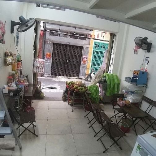 Nhượng gấp cửa hàng nước giải khát tại Cầu Giấy Hà Nội 