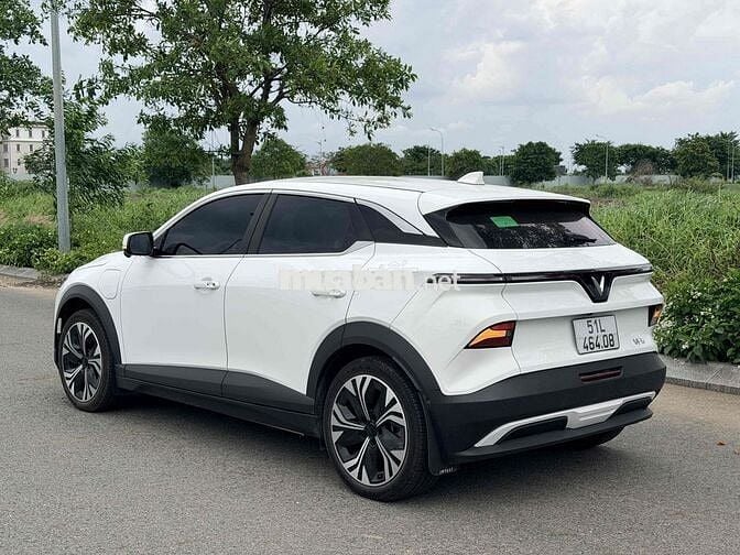 VinFast VF6 Plus 2024 full Options ODO 11.000km