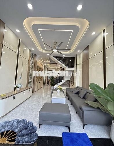 MTNB LÊ QUỐC TRINH, P.Phú Thọ Hoà, 4x19m_ĐÚC 3.5 Tầng, 4PN-4WC-S.Th