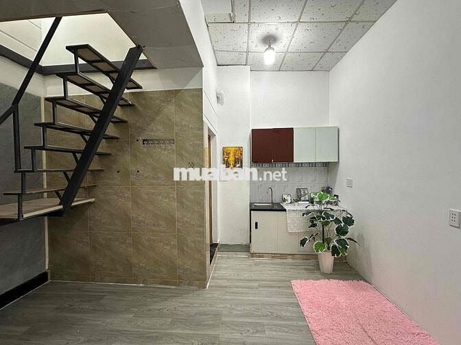 MỘT TRỆT MỘT LẦU RỘNG NHƯ NHÀ NGUYÊN CĂN