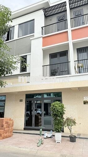 Nhà mới xây Phường An Phú, Hồ Chí Minh (Khu compound Liền kề VSIP 1) 