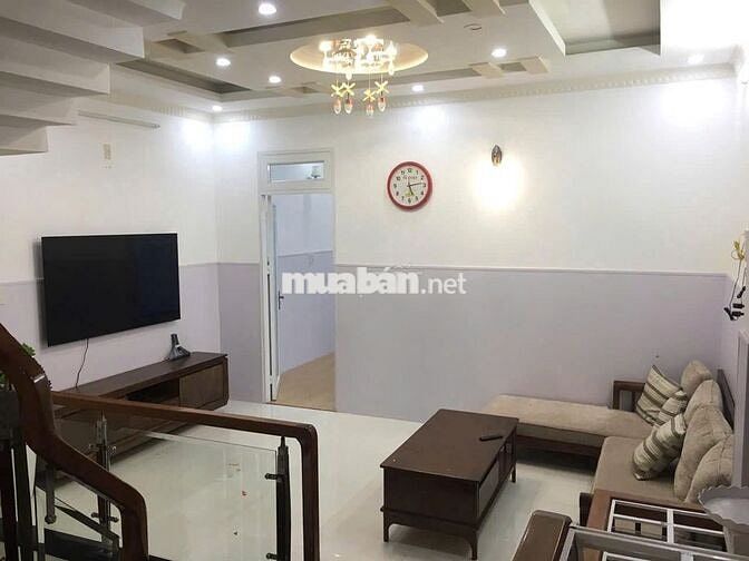 [HÒA MINH) CHO THUÊ NHÀ 3 TẦNG MẶT TIỀN PHÙNG CHÍ KIÊN, GẦN MEGA MART