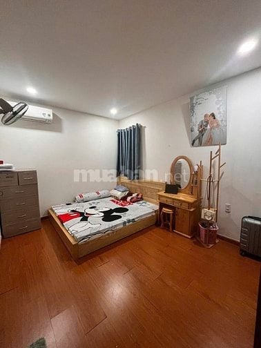 Giá 13tr/th, Chung cư Đặng Văn Ngữ, 68m2, 2PN, 2WC, PN, Nhà mới.